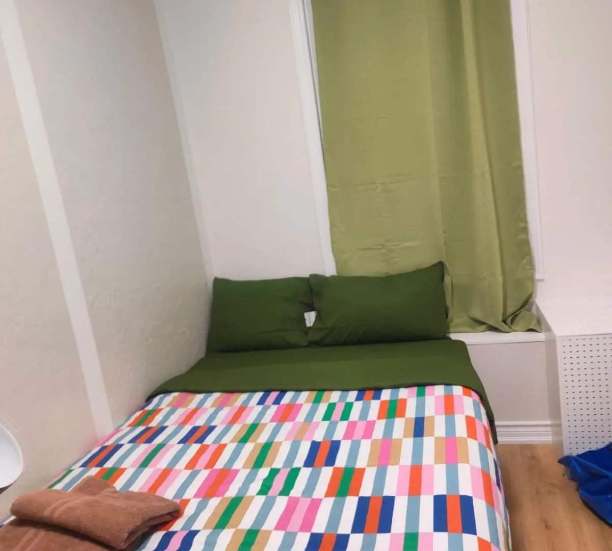Toronto Budget Central Stay Проживание в семье